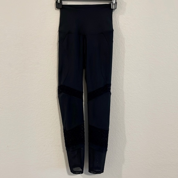 Better Bodies Women Leggings XS Waverly Black Workout Athleisure Loungewear - Picture 7 of 17